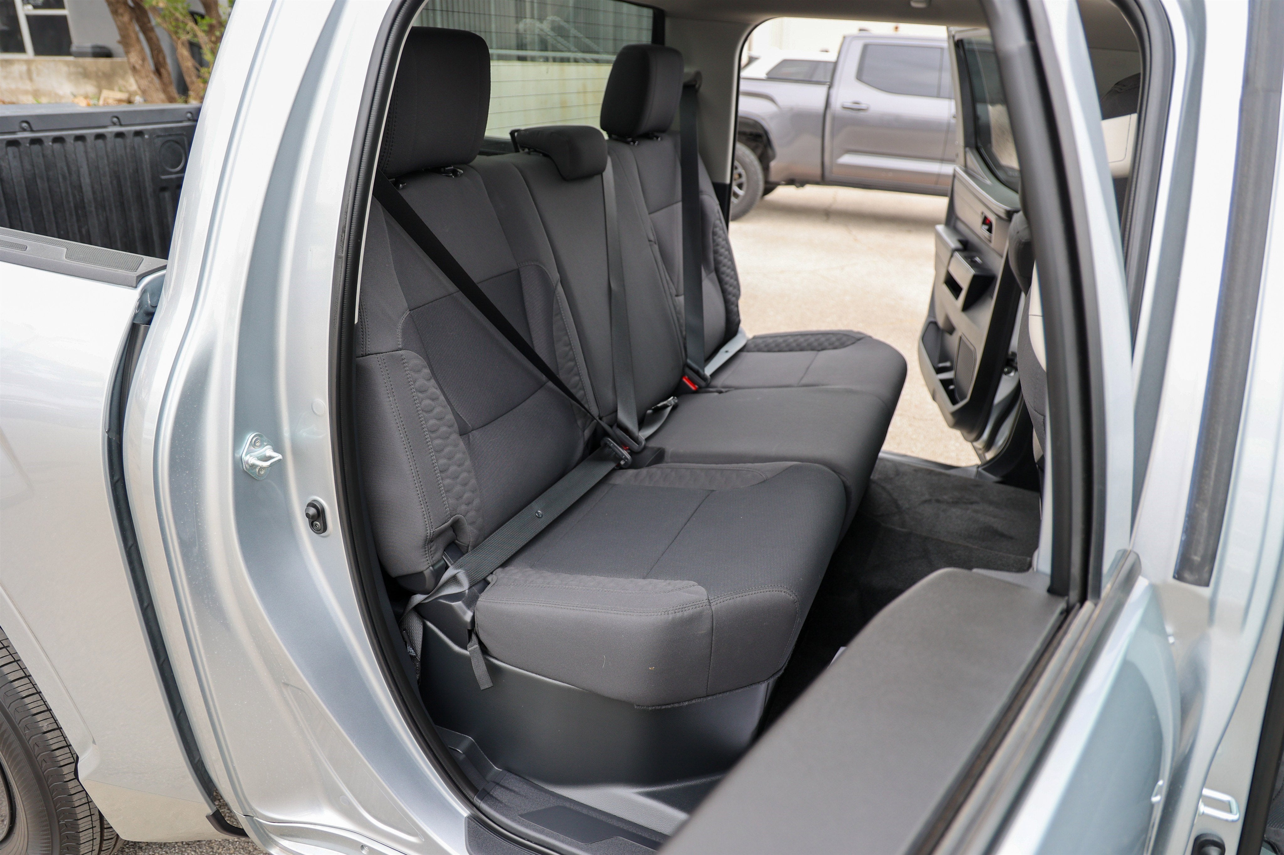 2024 Toyota TUNDRA 4X2 SR