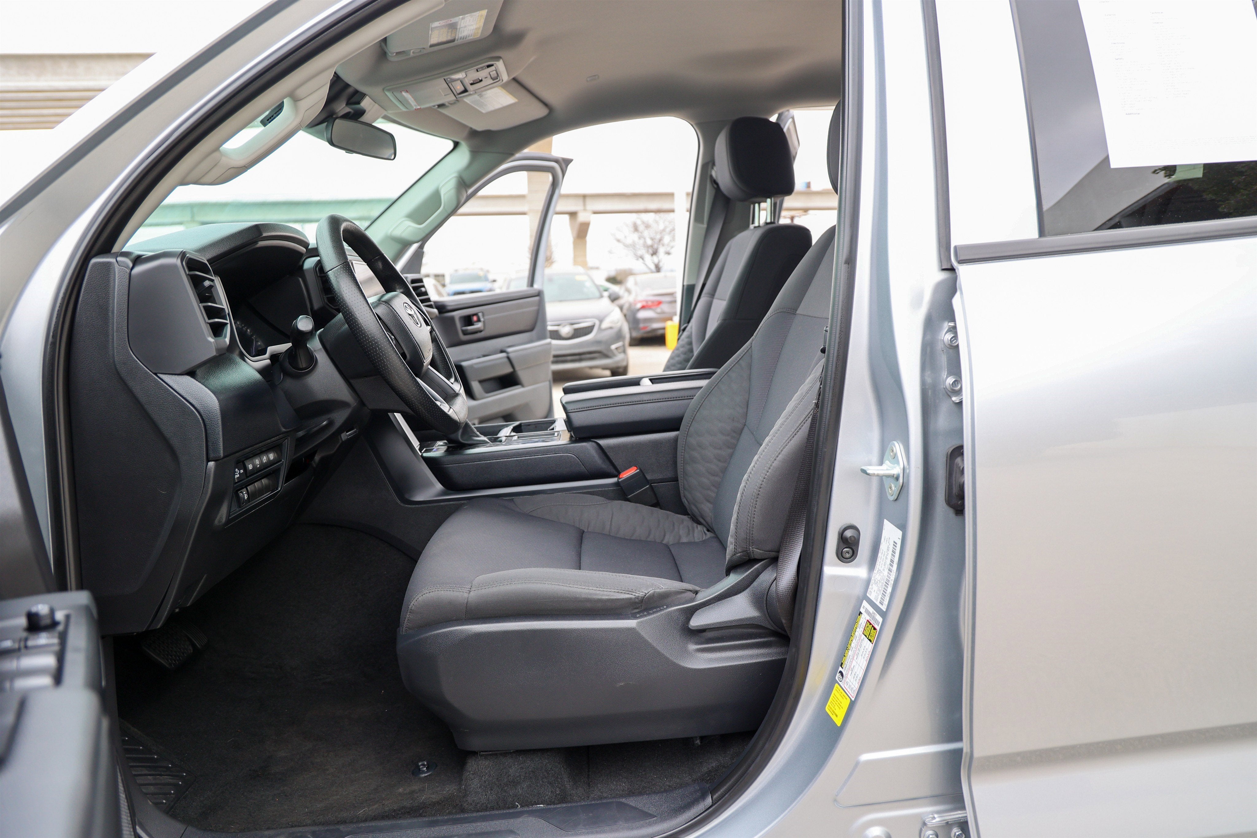 2024 Toyota TUNDRA 4X2 SR