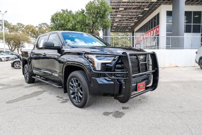 2026 Toyota TUNDRA 4X4 SR