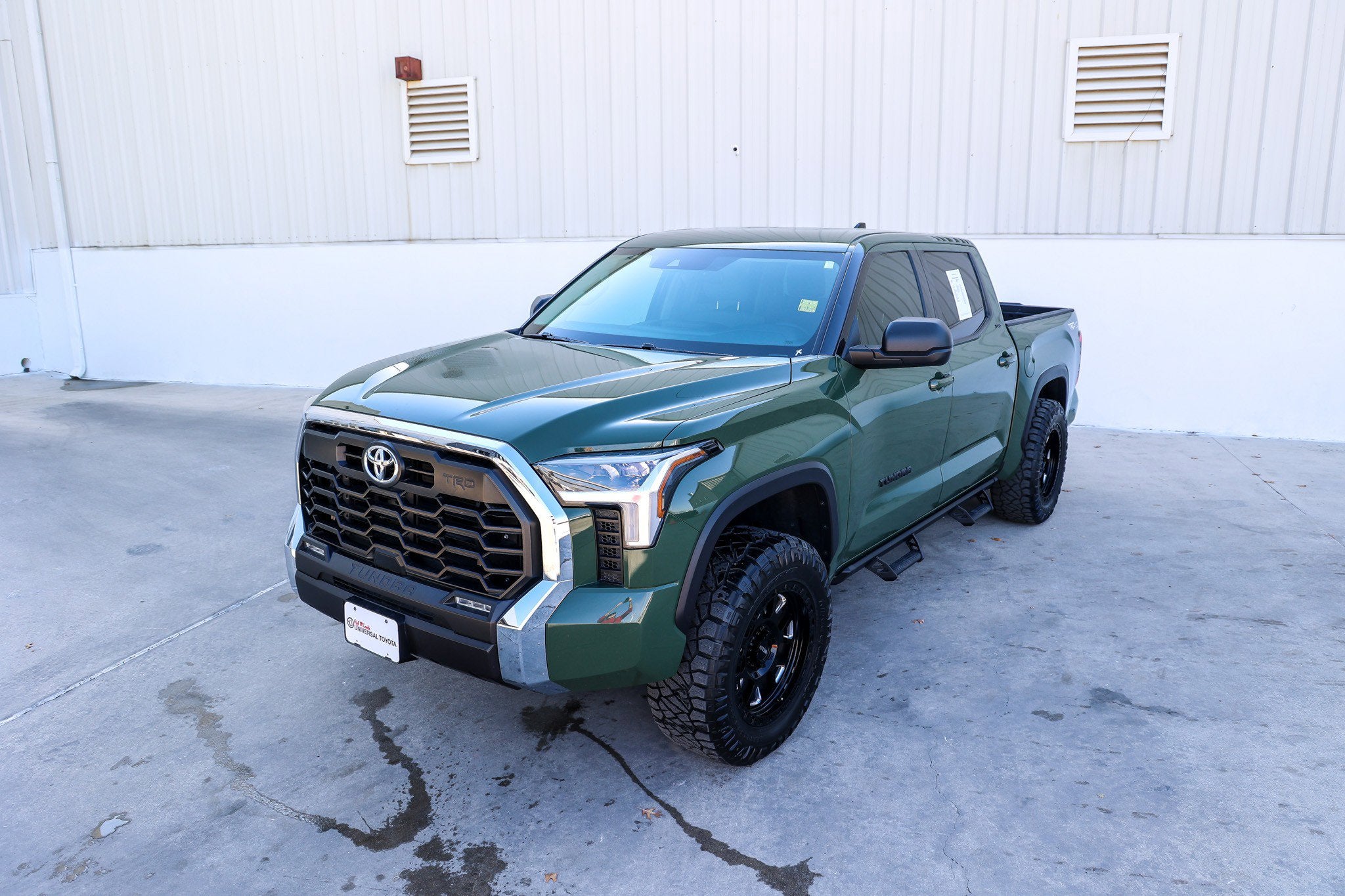 2022 Toyota TUNDRA 4X2 SR5