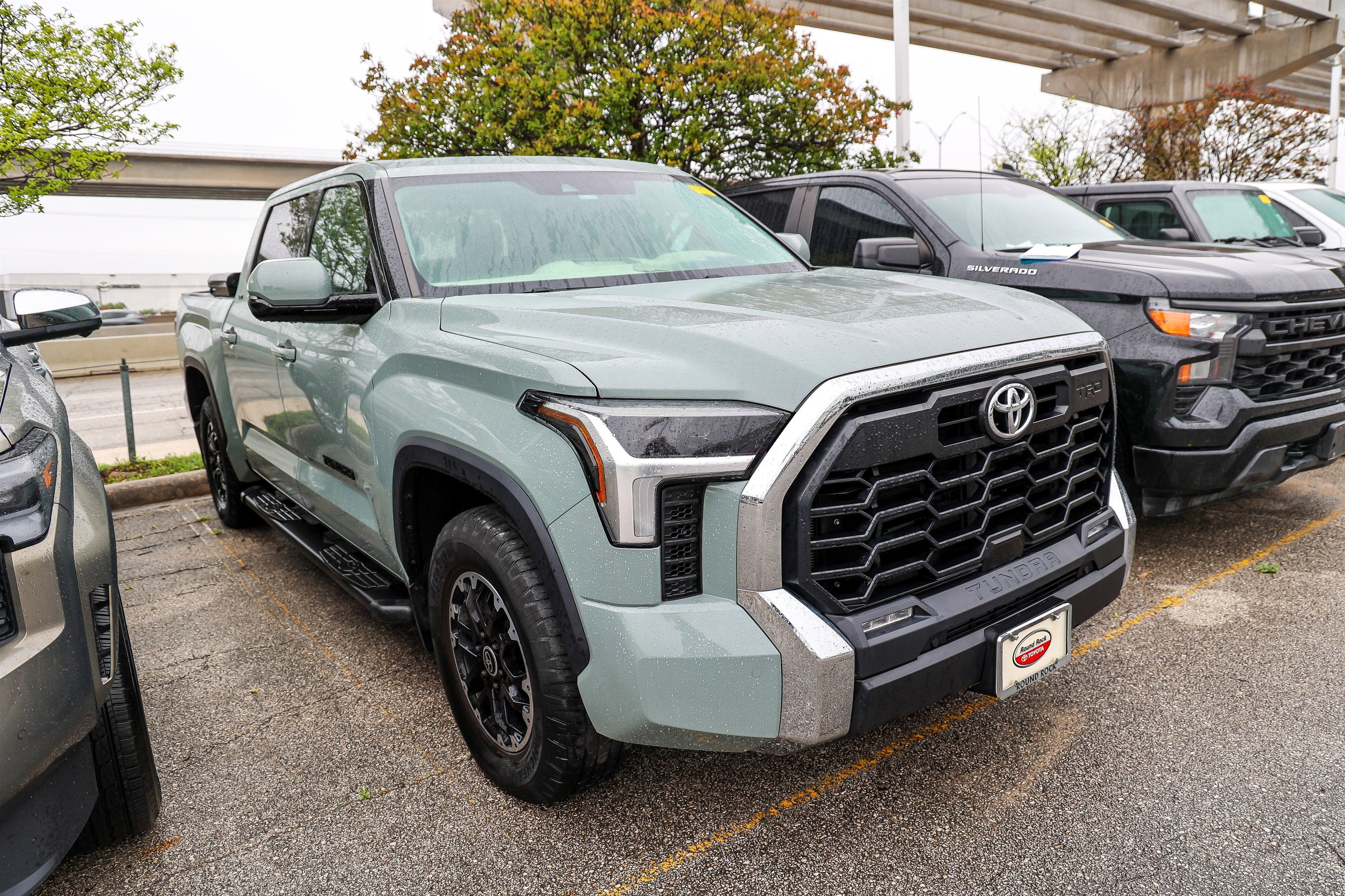 2022 Toyota TUNDRA 4X2 SR5