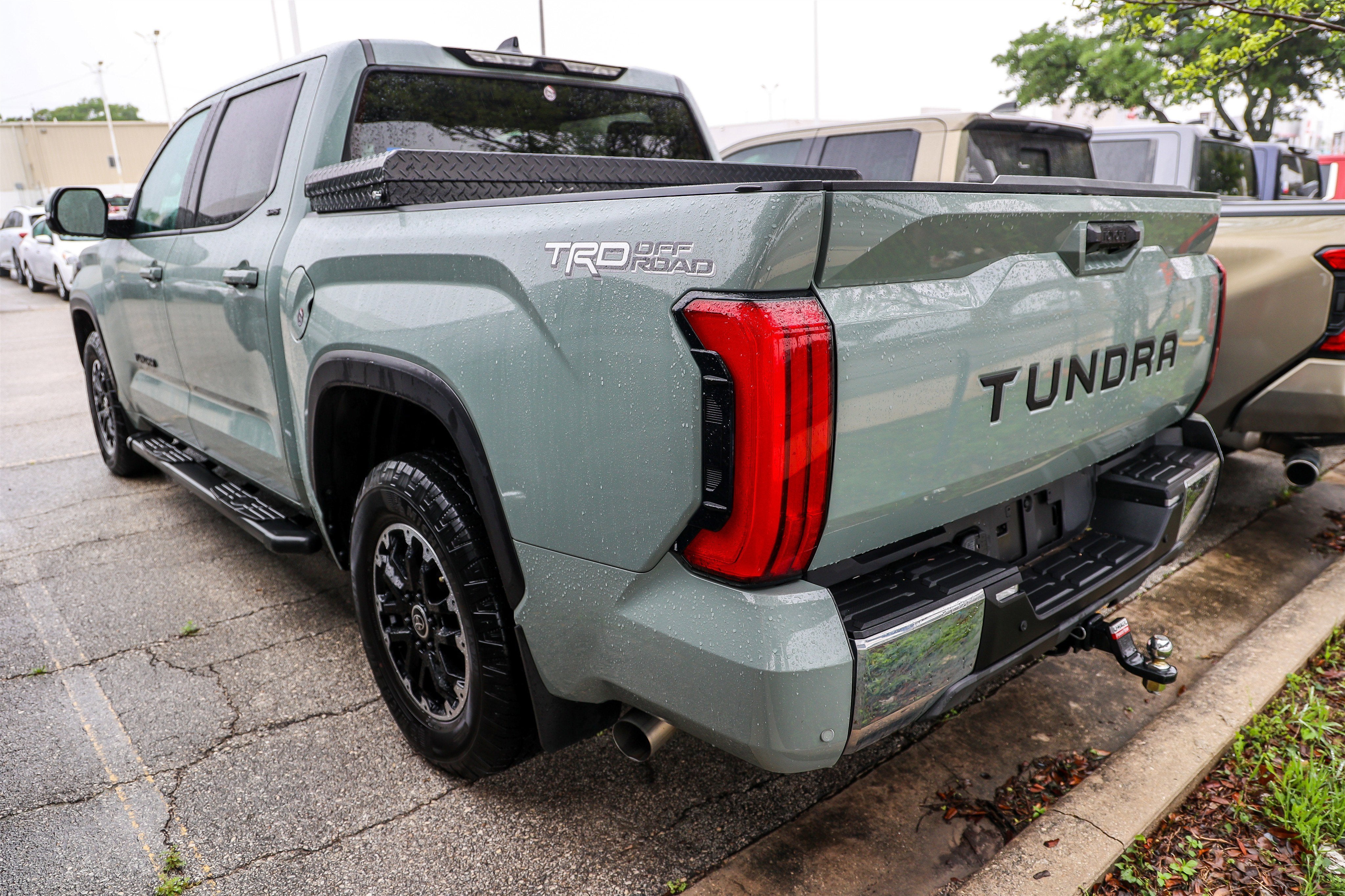 2022 Toyota TUNDRA 4X2 SR5