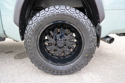 2024 Toyota TUNDRA 4X2 SR5