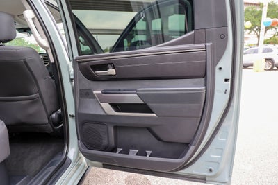 2024 Toyota TUNDRA 4X2 SR5