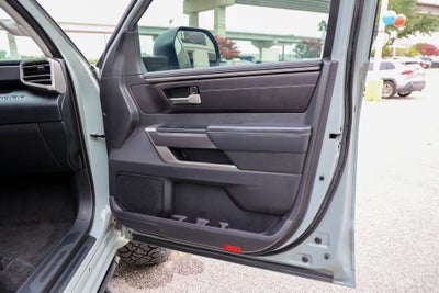 2024 Toyota TUNDRA 4X2 SR5