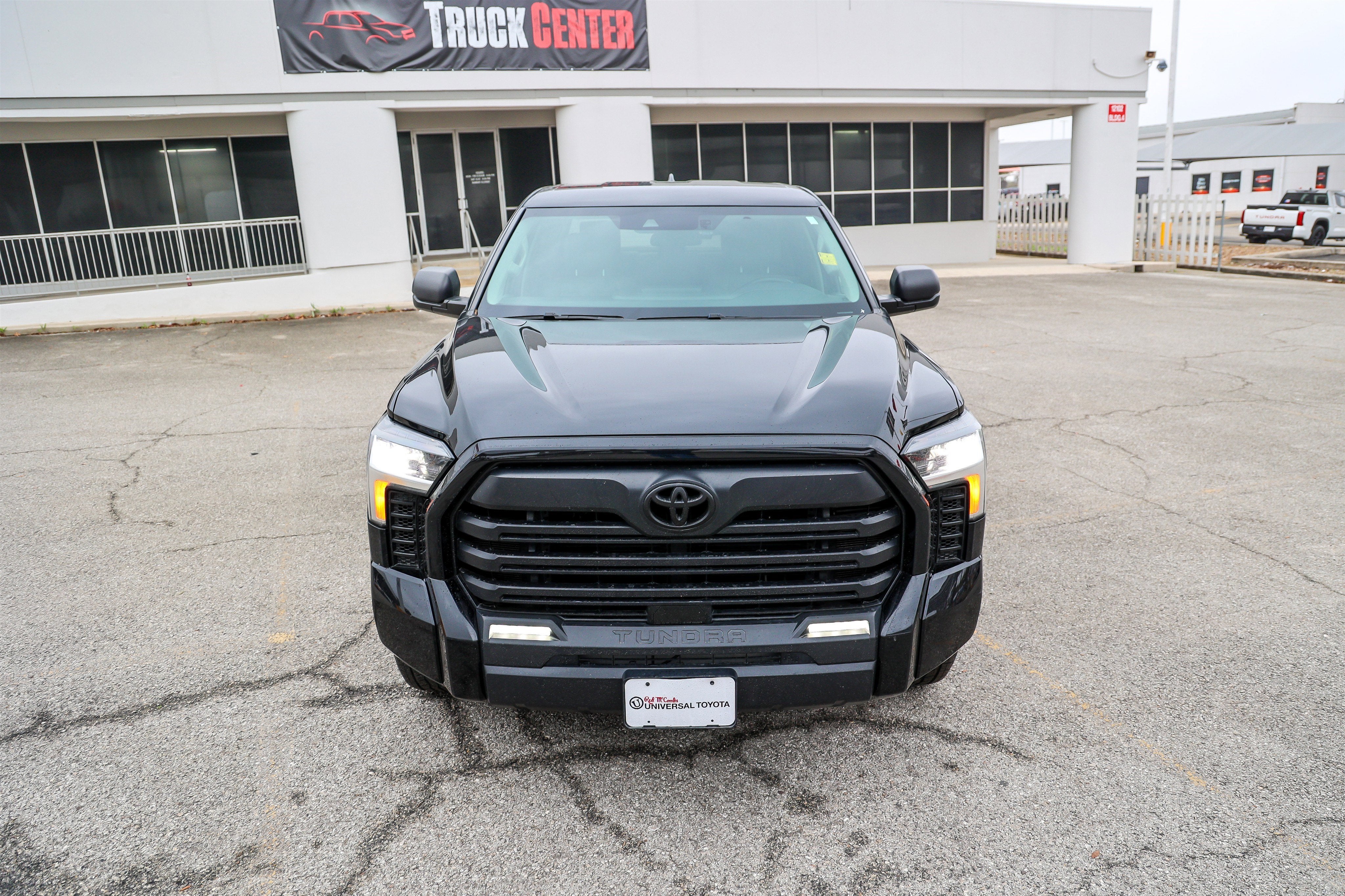 2024 Toyota TUNDRA 4X2 SR5