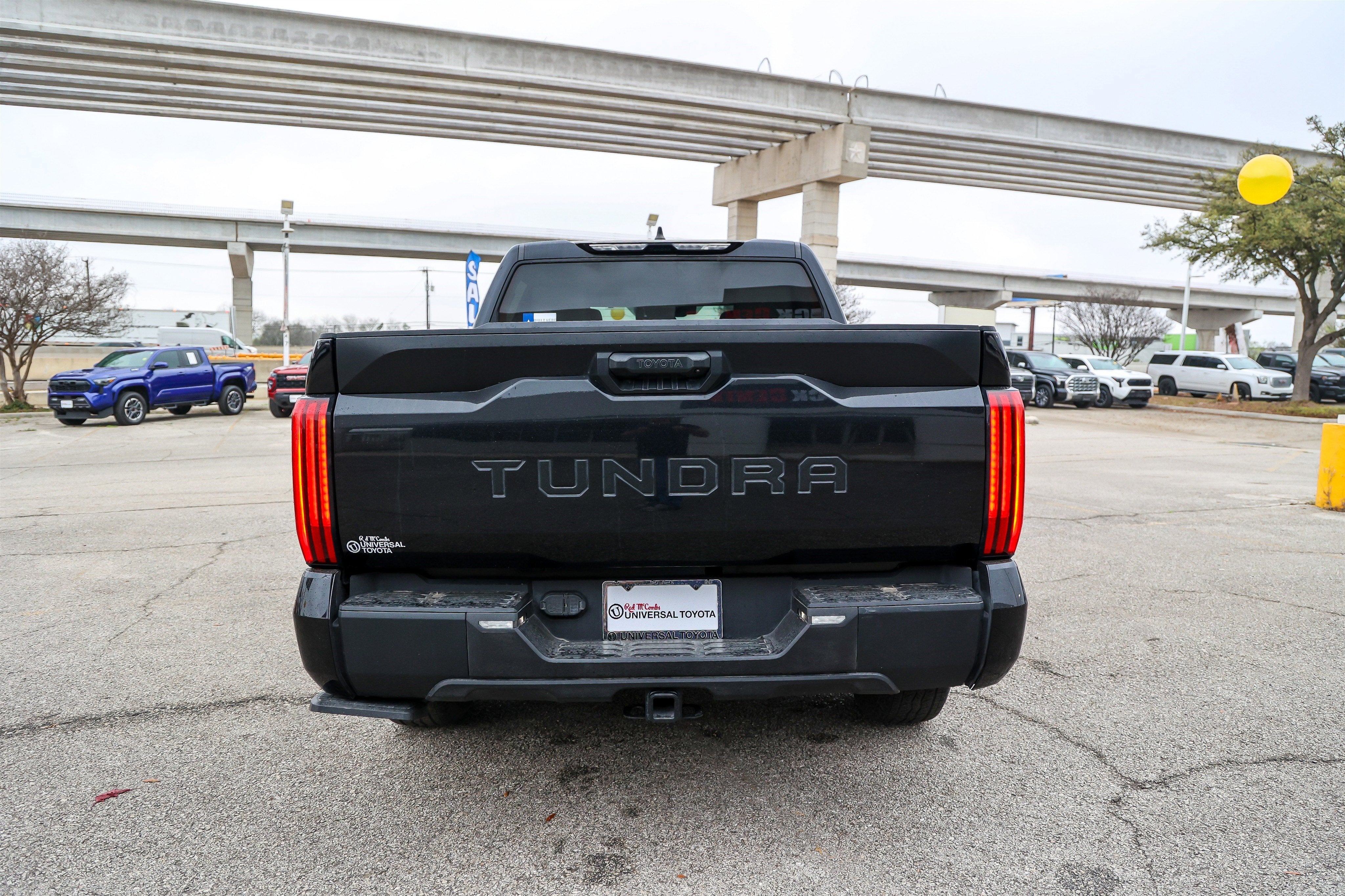 2024 Toyota TUNDRA 4X2 SR5