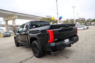 2024 Toyota TUNDRA 4X2 SR5