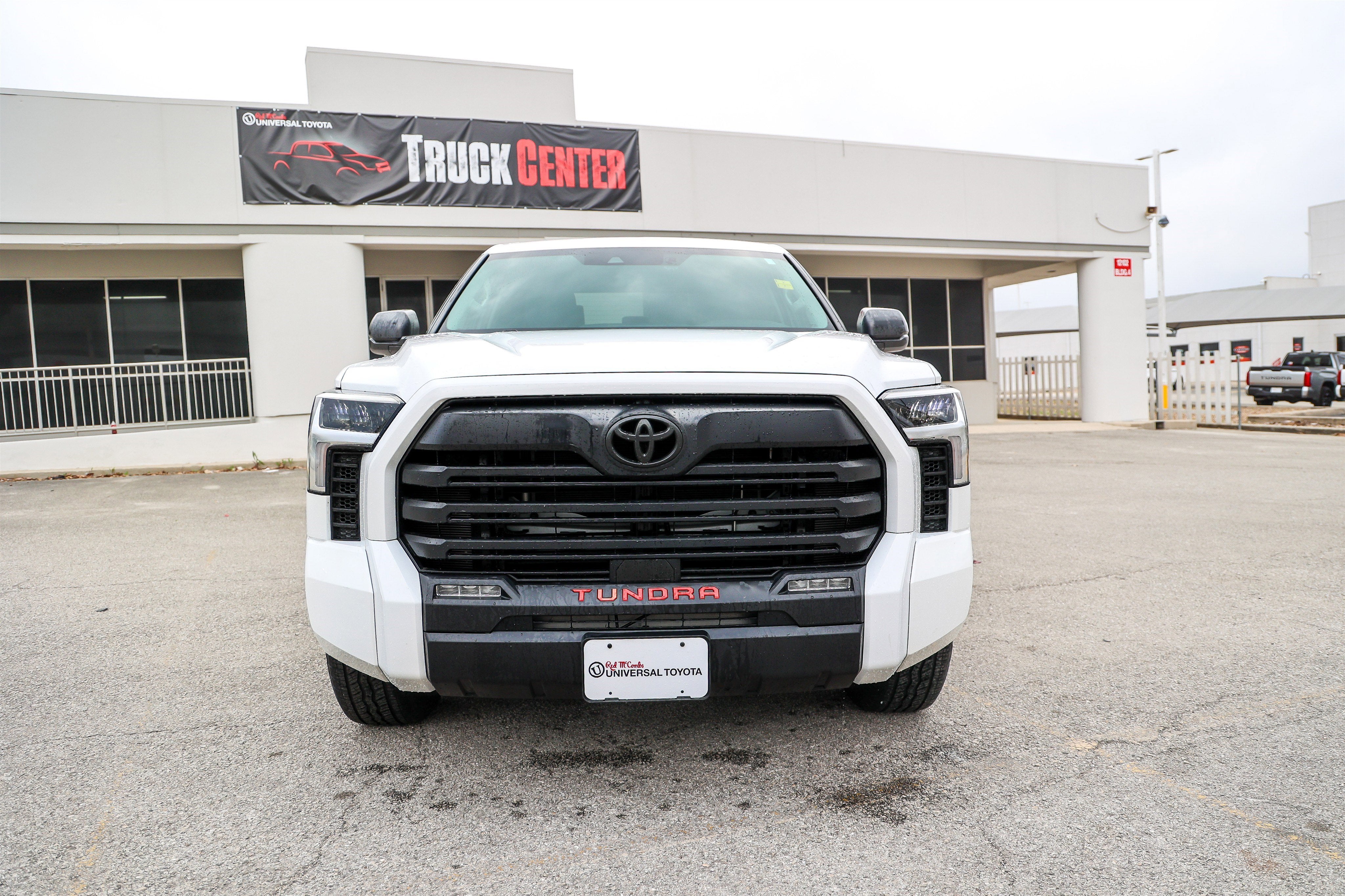 2023 Toyota TUNDRA 4X2 SR5