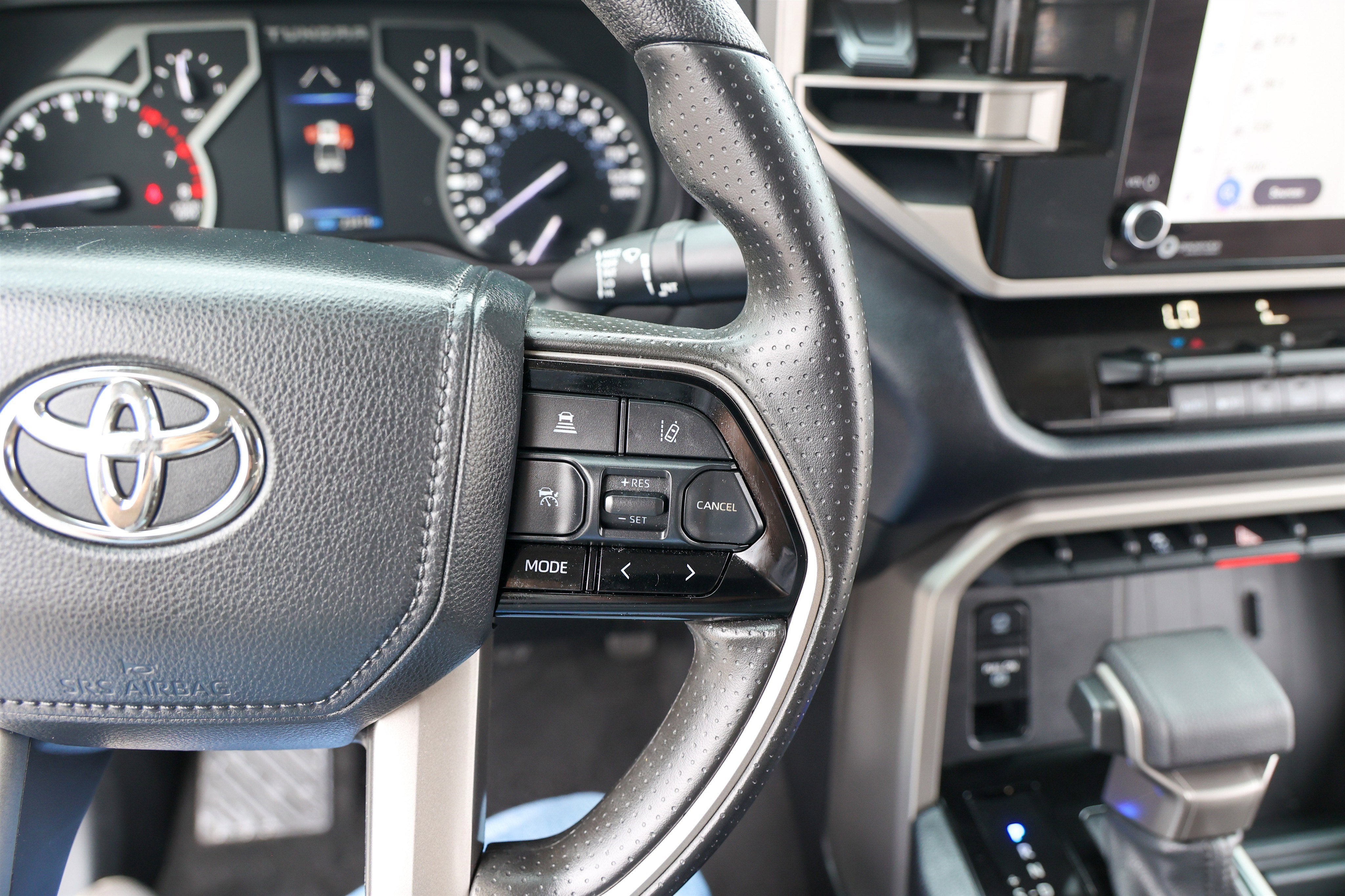 2023 Toyota TUNDRA 4X2 SR5