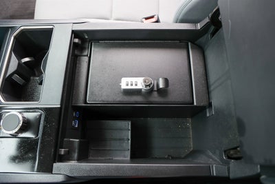 2023 Toyota TUNDRA 4X2 SR5