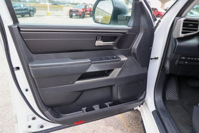 2023 Toyota TUNDRA 4X2 SR5