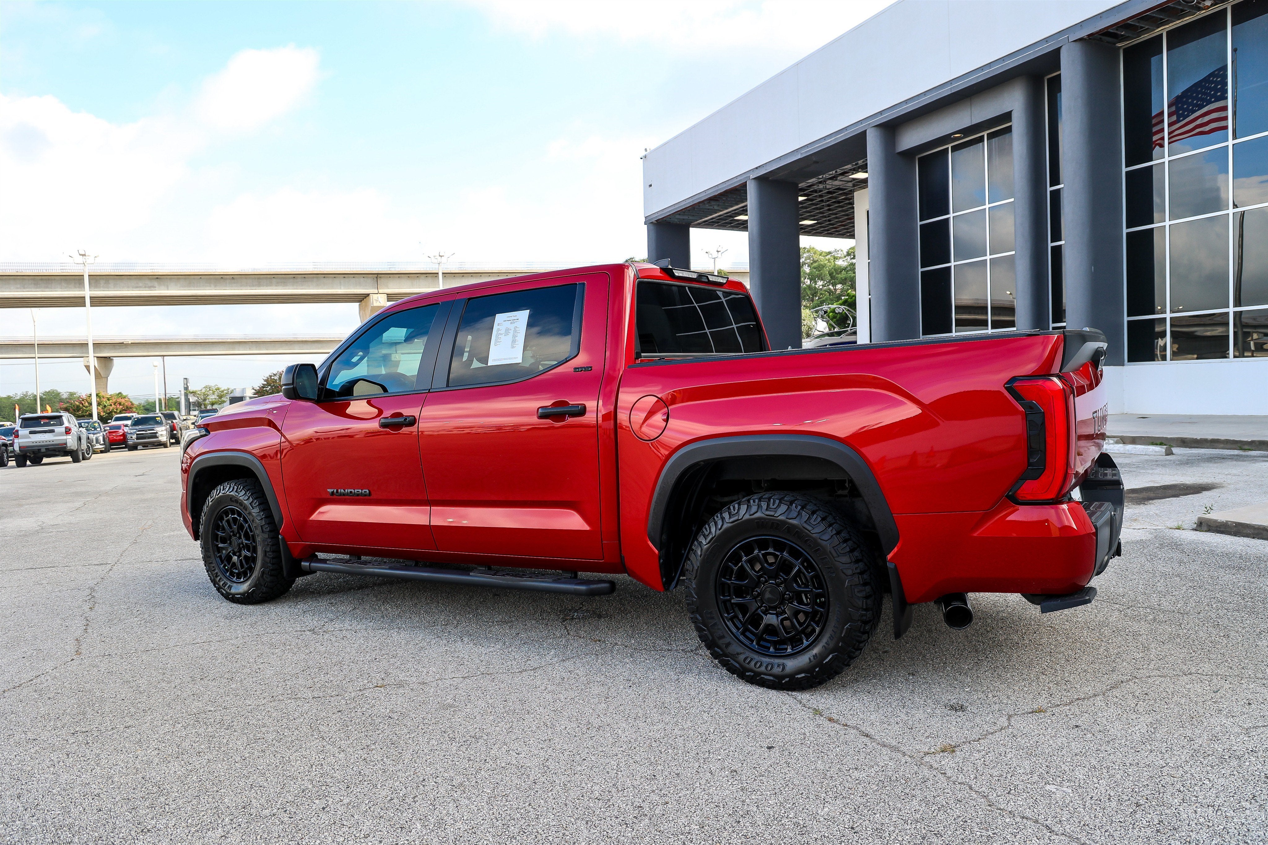 2025 Toyota Tundra SR5