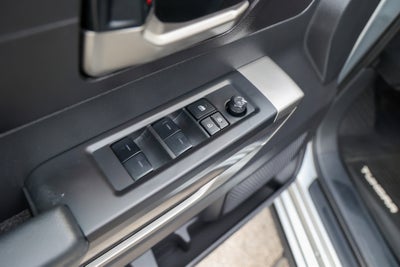2024 Toyota TUNDRA 4X2 SR5