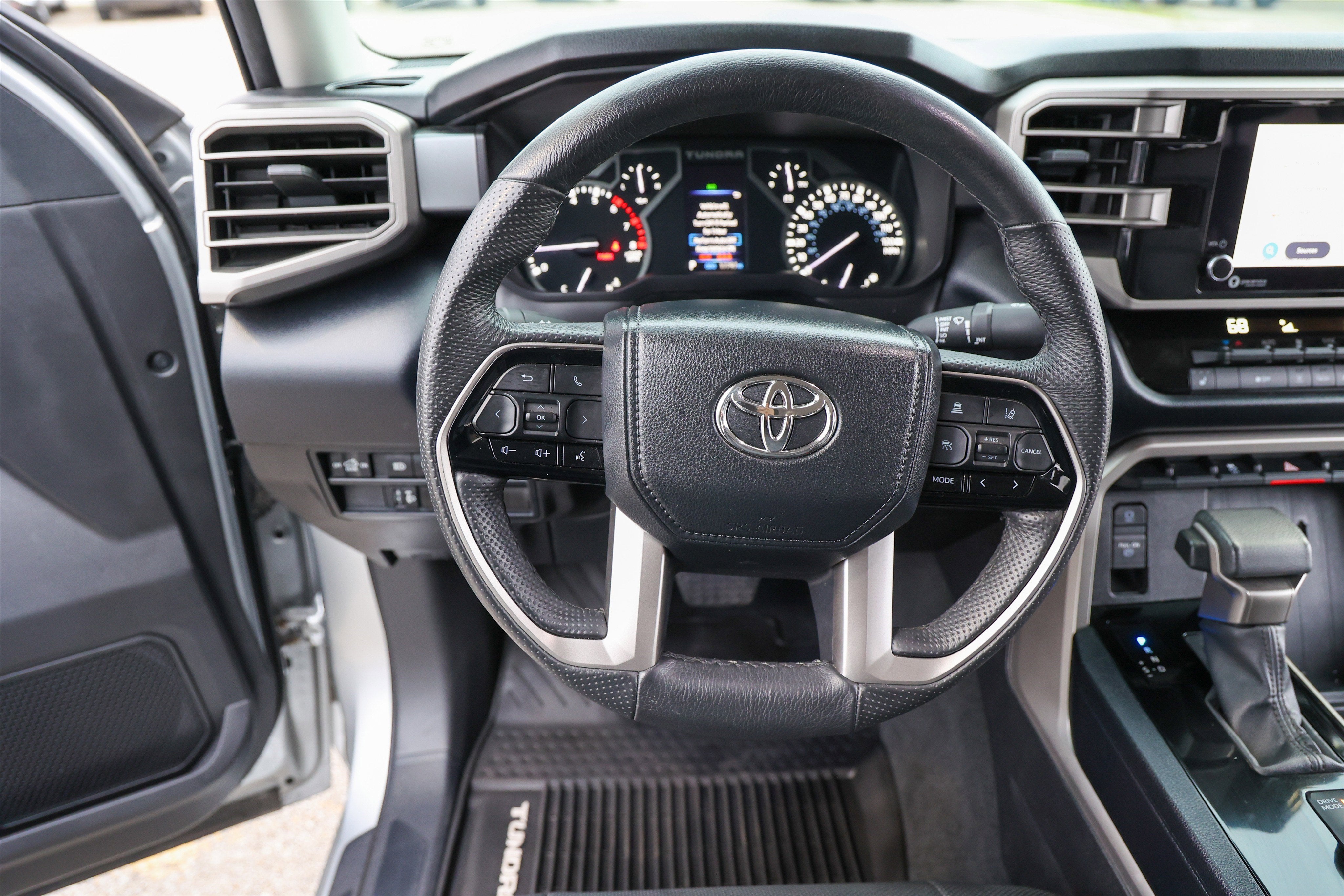 2024 Toyota TUNDRA 4X2 SR5