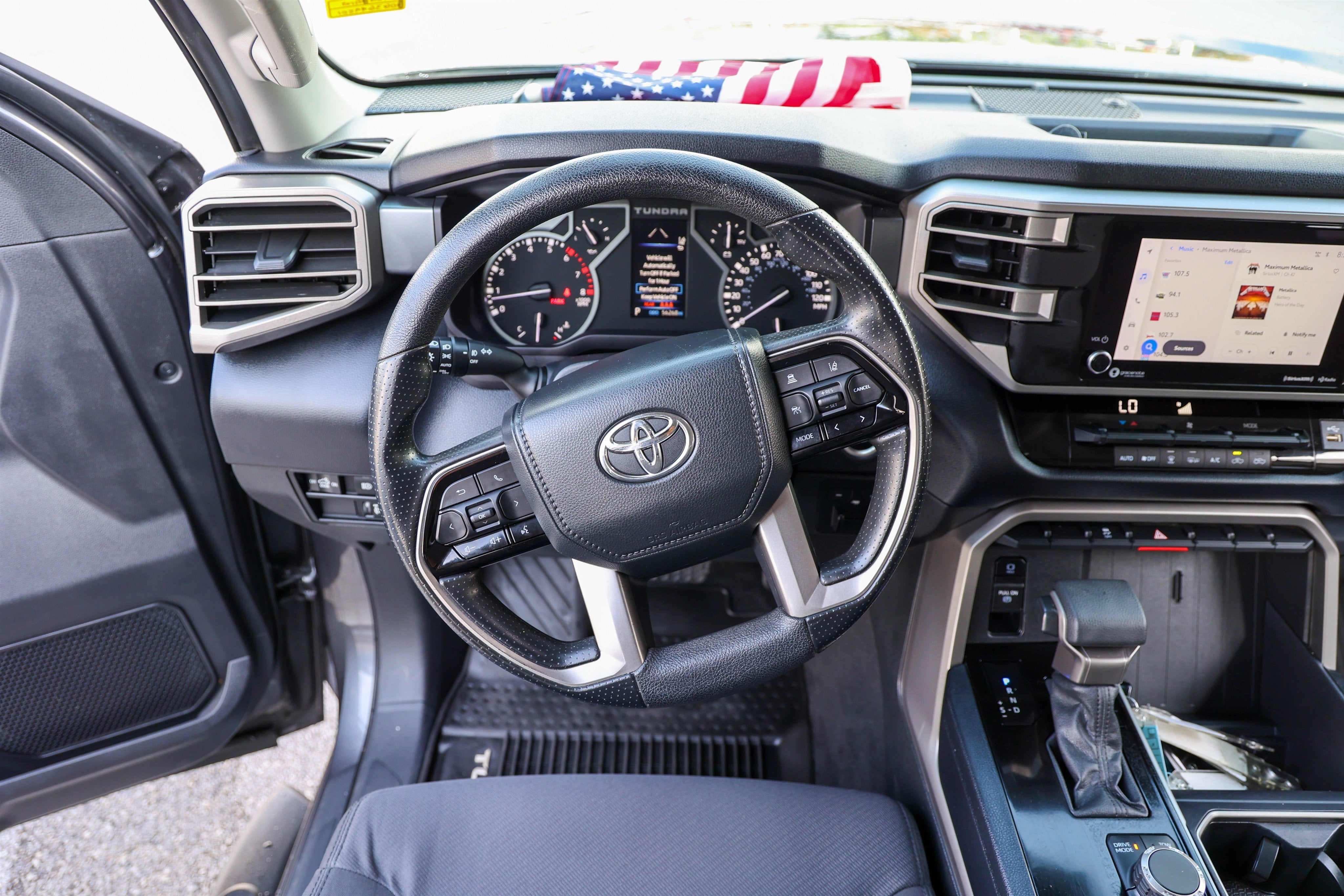 2022 Toyota Tundra SR5
