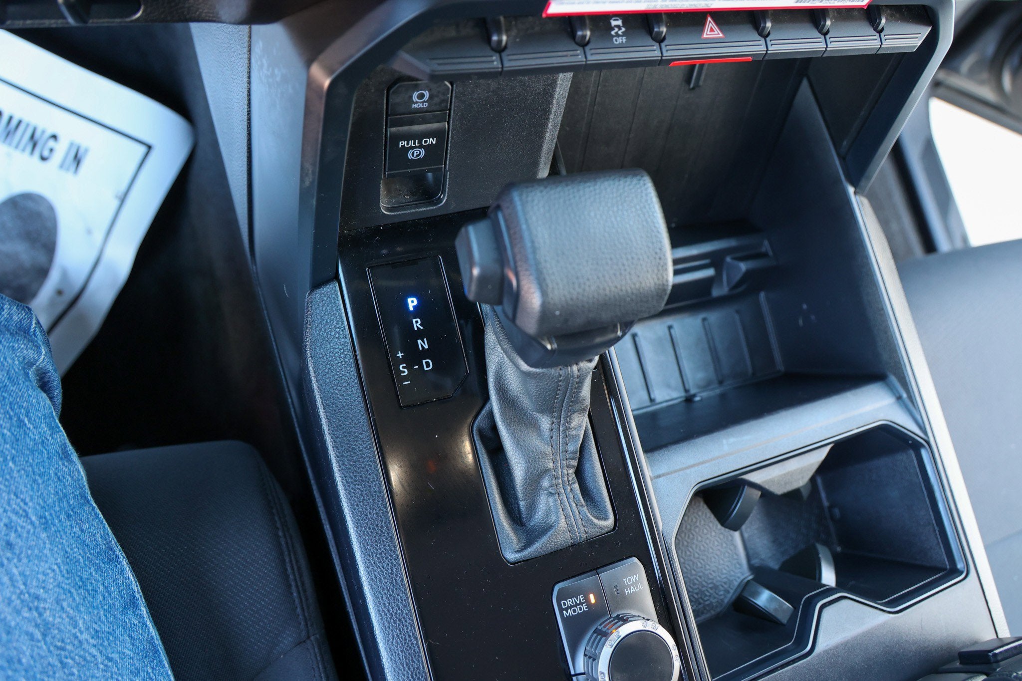 2024 Toyota TUNDRA 4X2 SR5