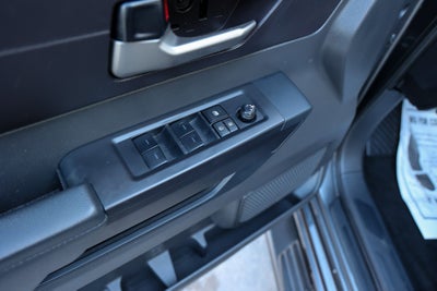 2024 Toyota TUNDRA 4X2 SR5