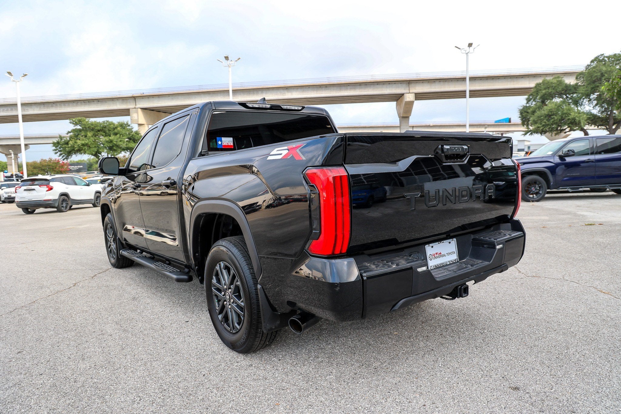 2025 Toyota Tundra SR5