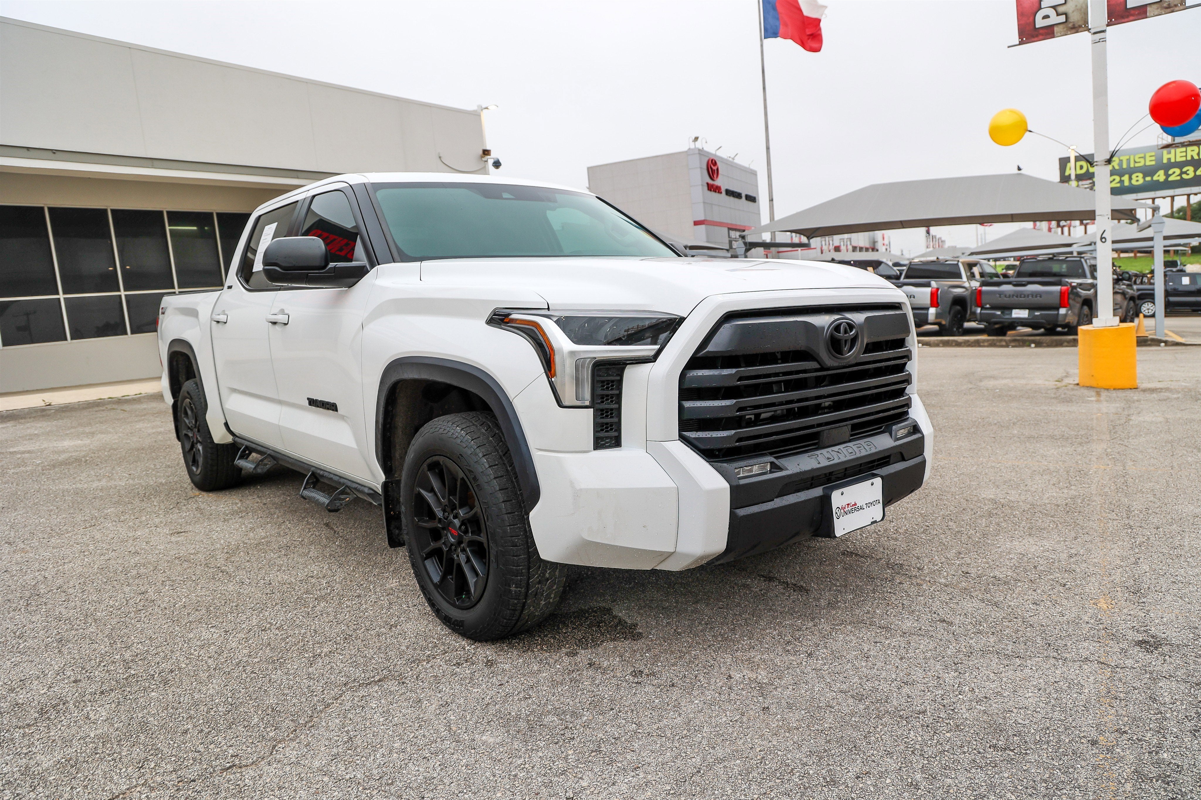 2024 Toyota TUNDRA 4X4 SR5