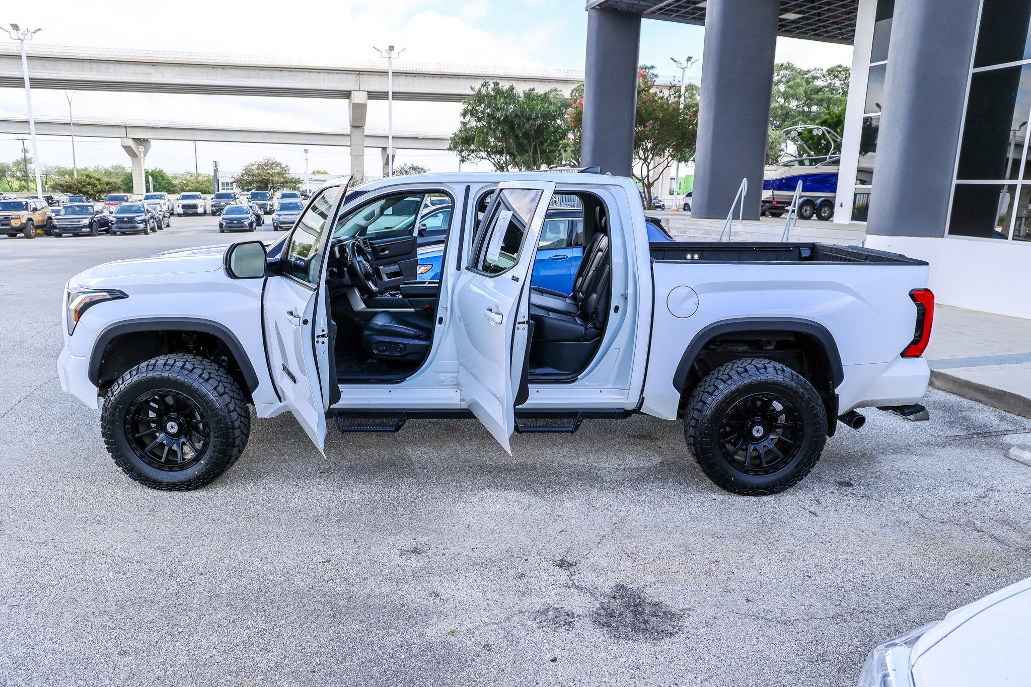 2024 Toyota Tundra SR5