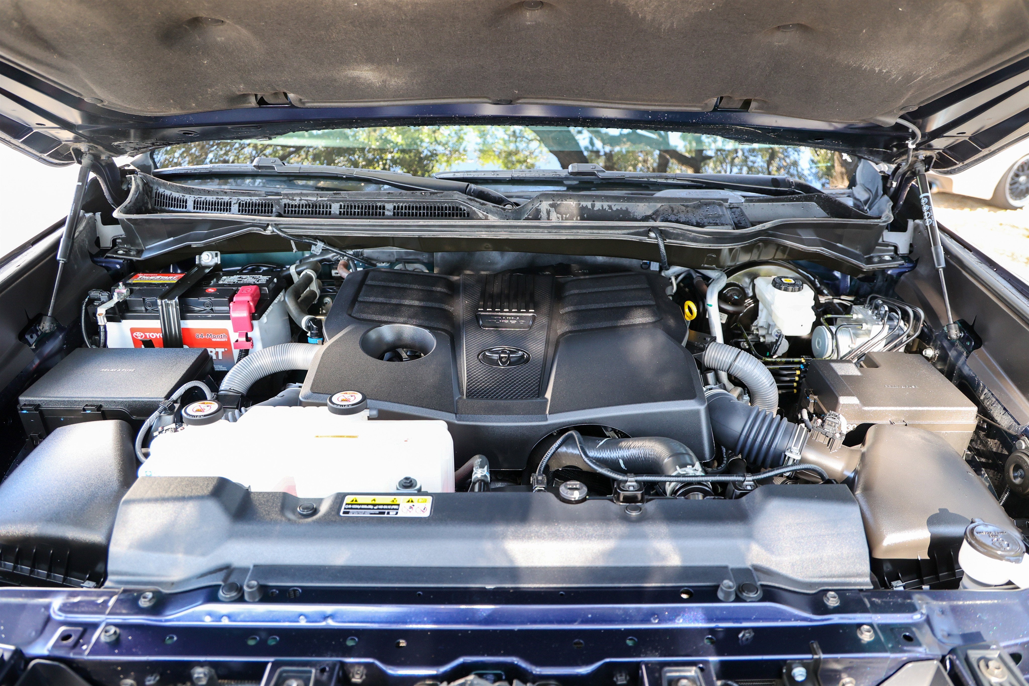 2025 Toyota TUNDRA 4X4 SR5