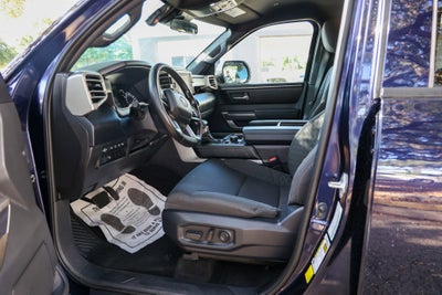 2025 Toyota TUNDRA 4X4 SR5