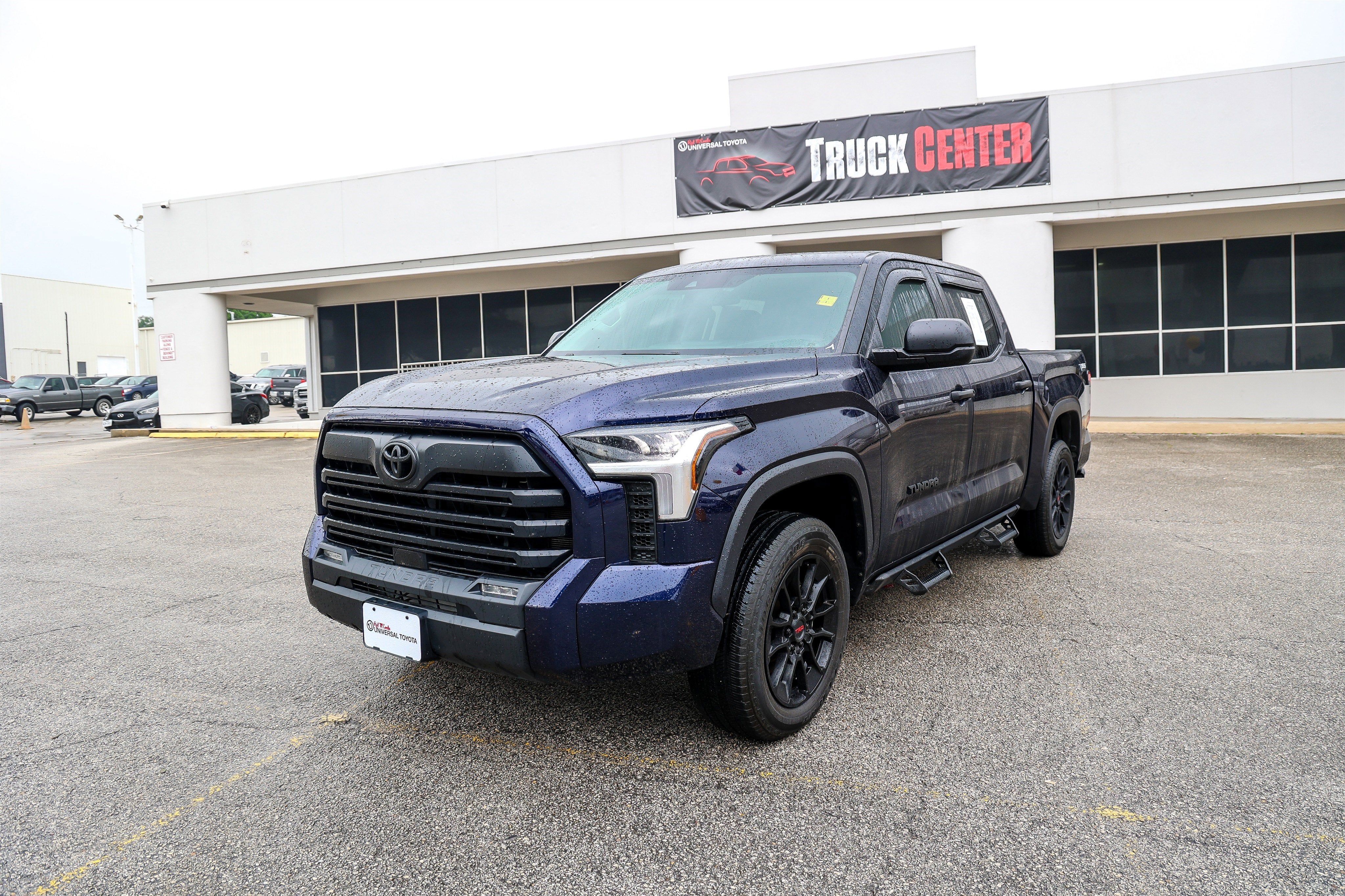 2023 Toyota TUNDRA 4X4 SR5