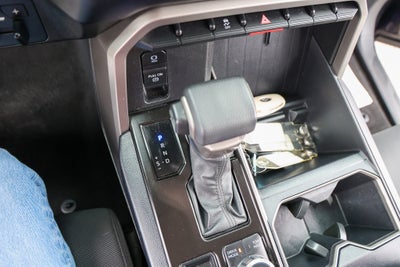 2023 Toyota TUNDRA 4X4 SR5