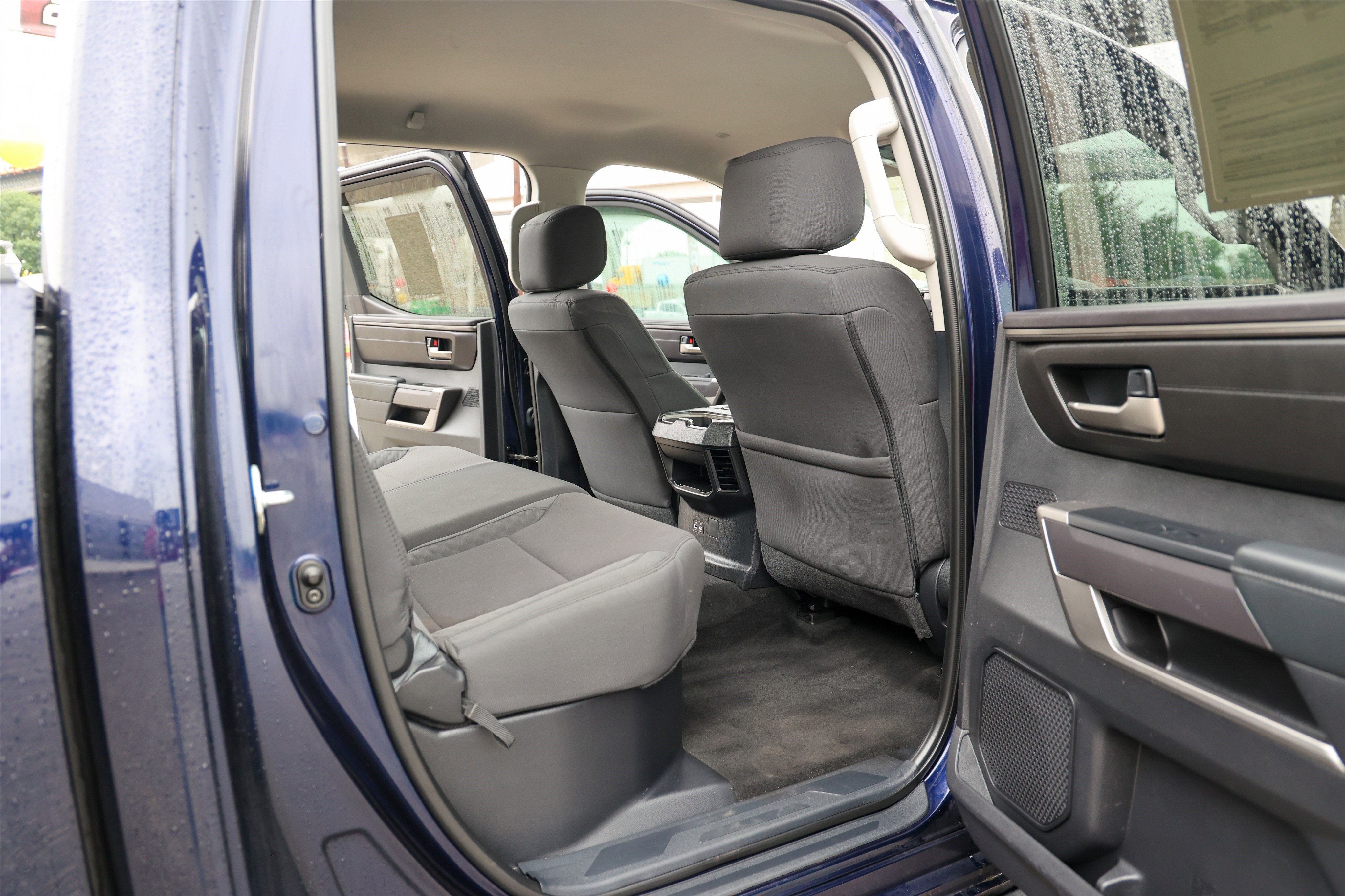 2023 Toyota TUNDRA 4X4 SR5