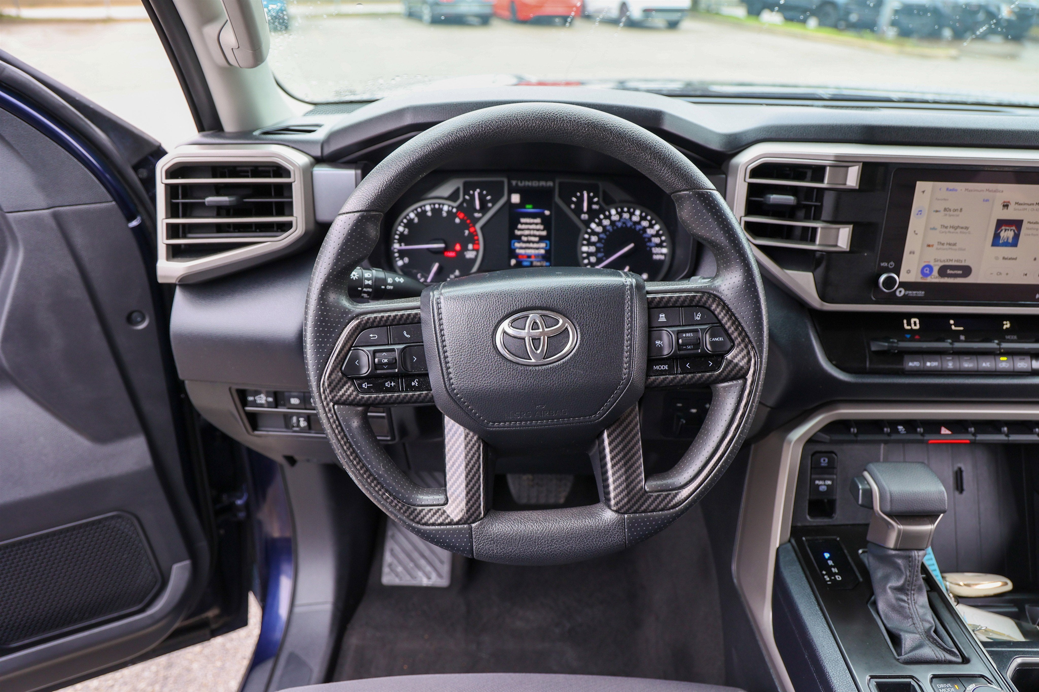 2023 Toyota TUNDRA 4X4 SR5