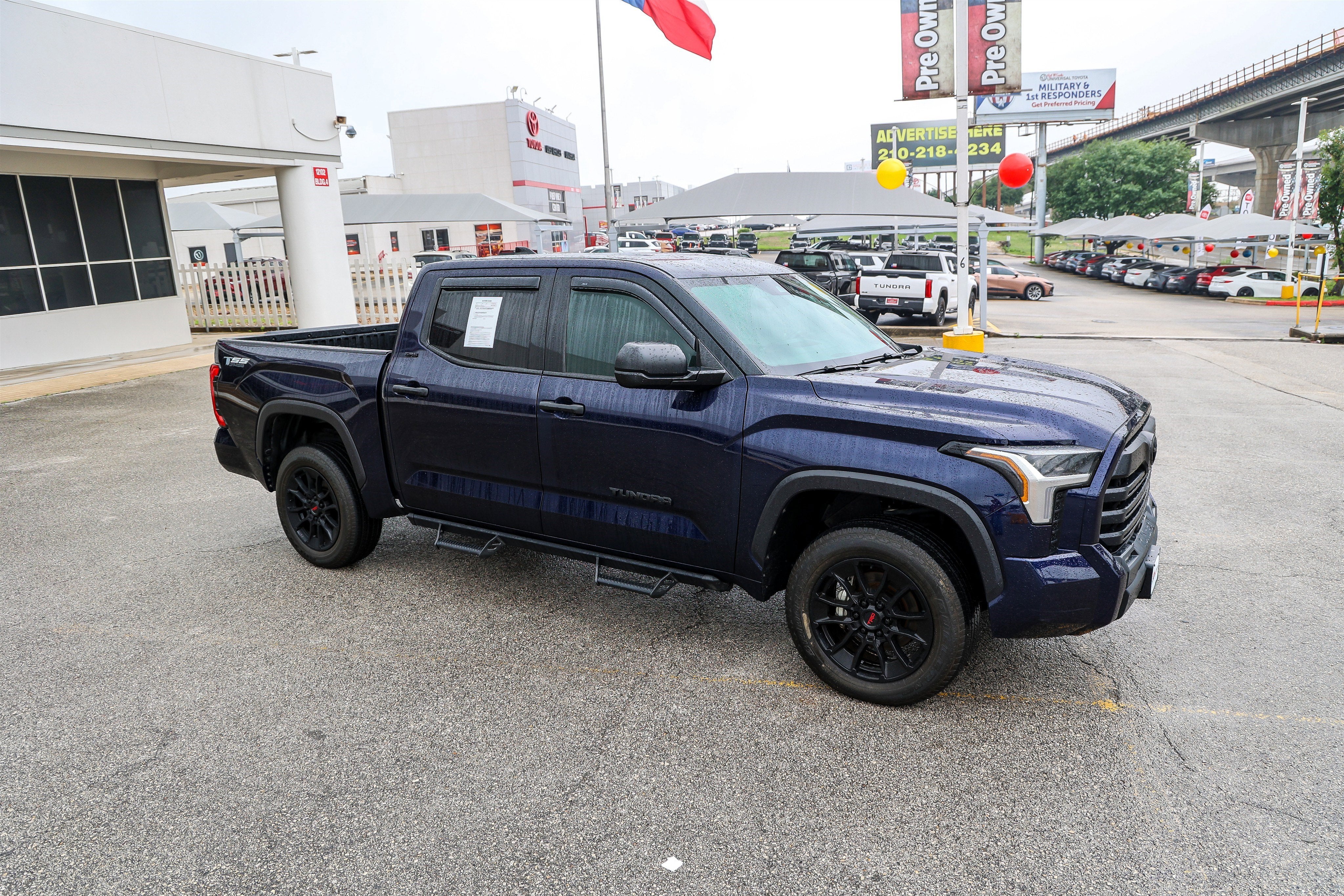 2023 Toyota TUNDRA 4X4 SR5