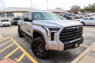 2024 Toyota Tundra 4WD SR5
