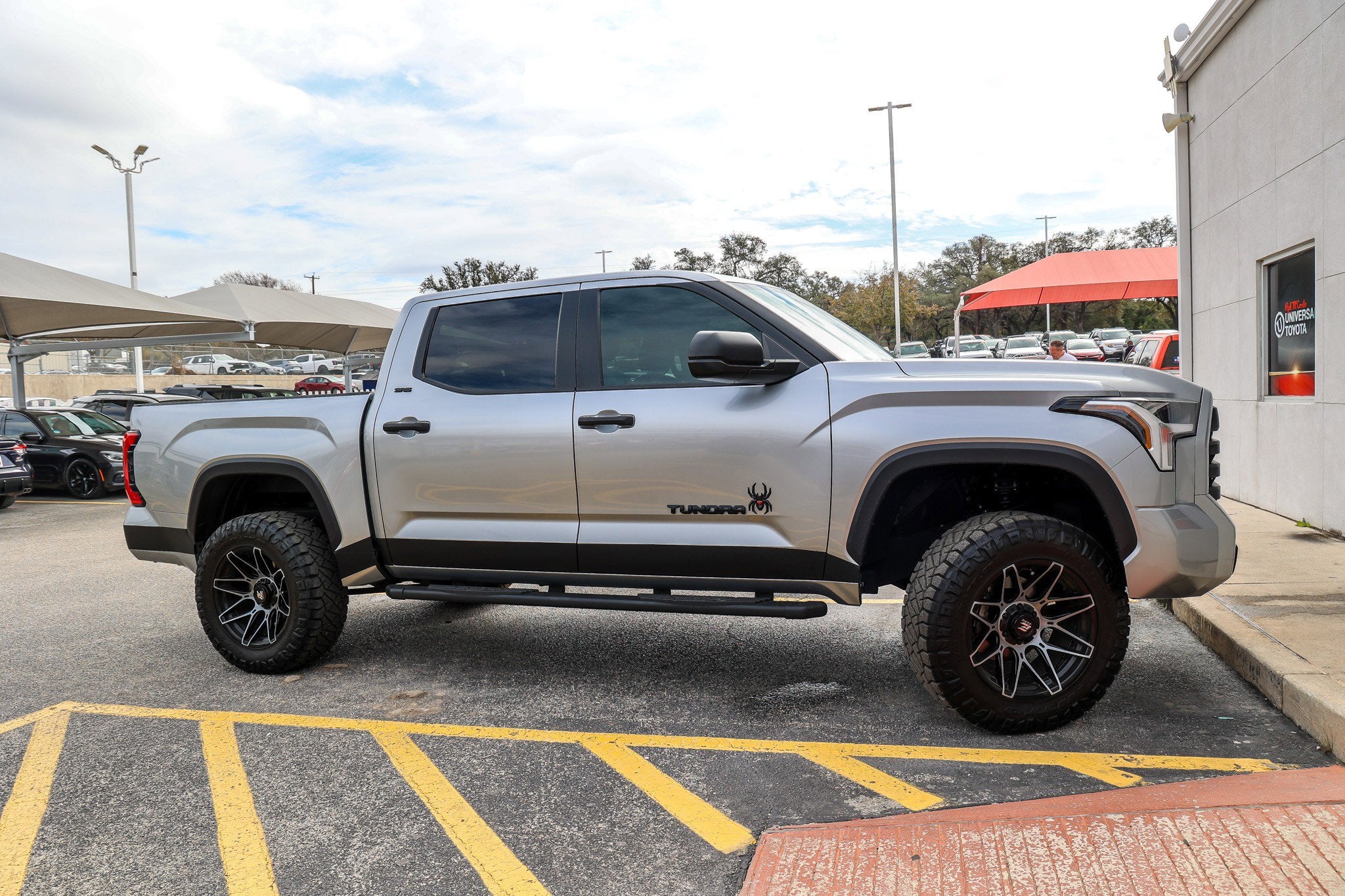 2024 Toyota Tundra 4WD SR5