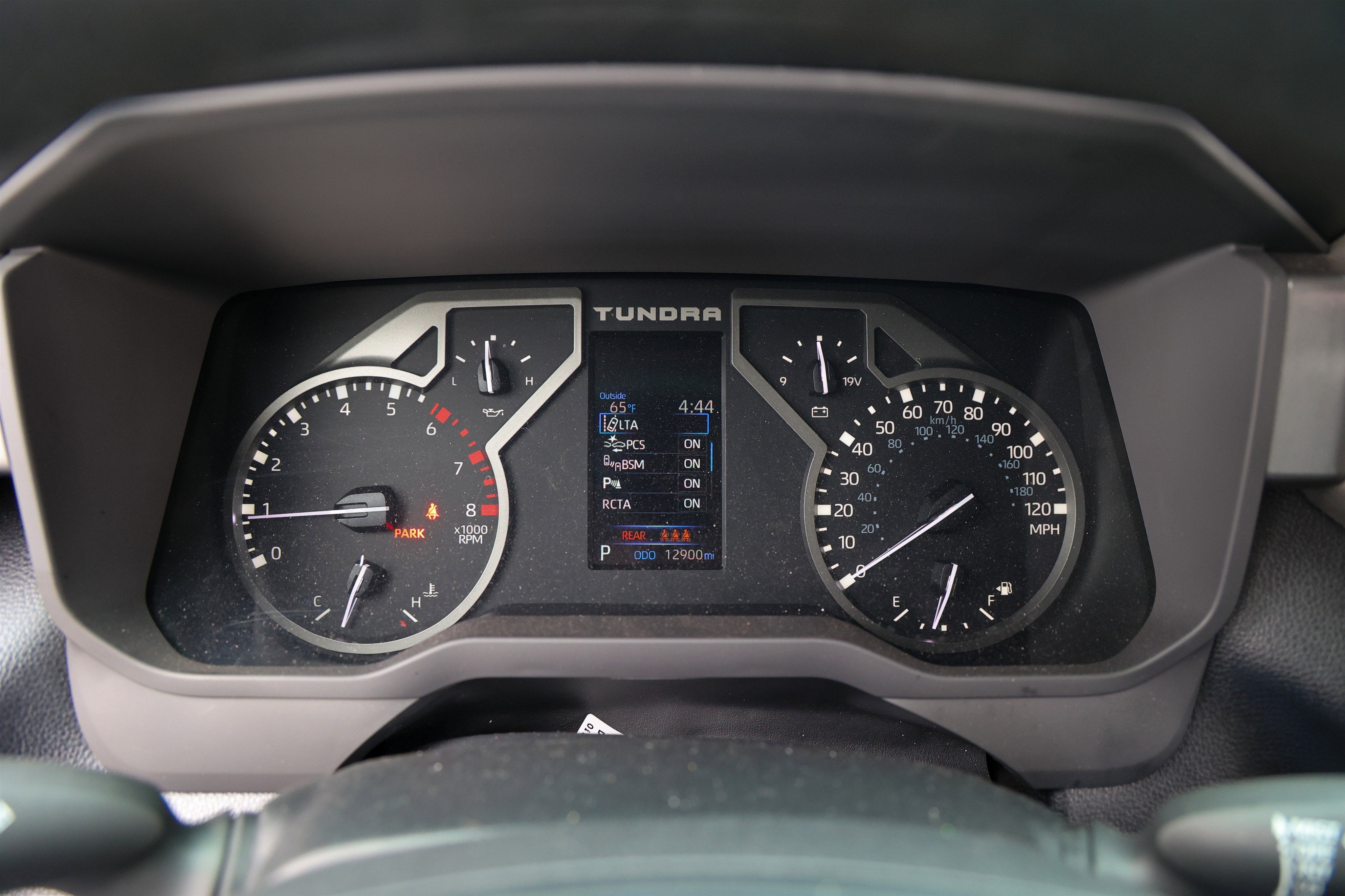 2024 Toyota TUNDRA 4X4 SR5