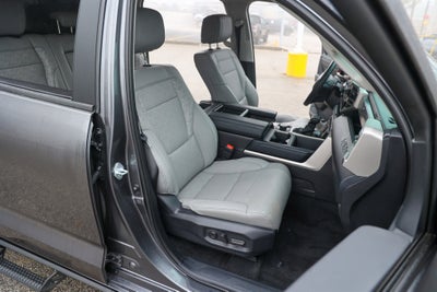 2024 Toyota TUNDRA 4X4 SR5