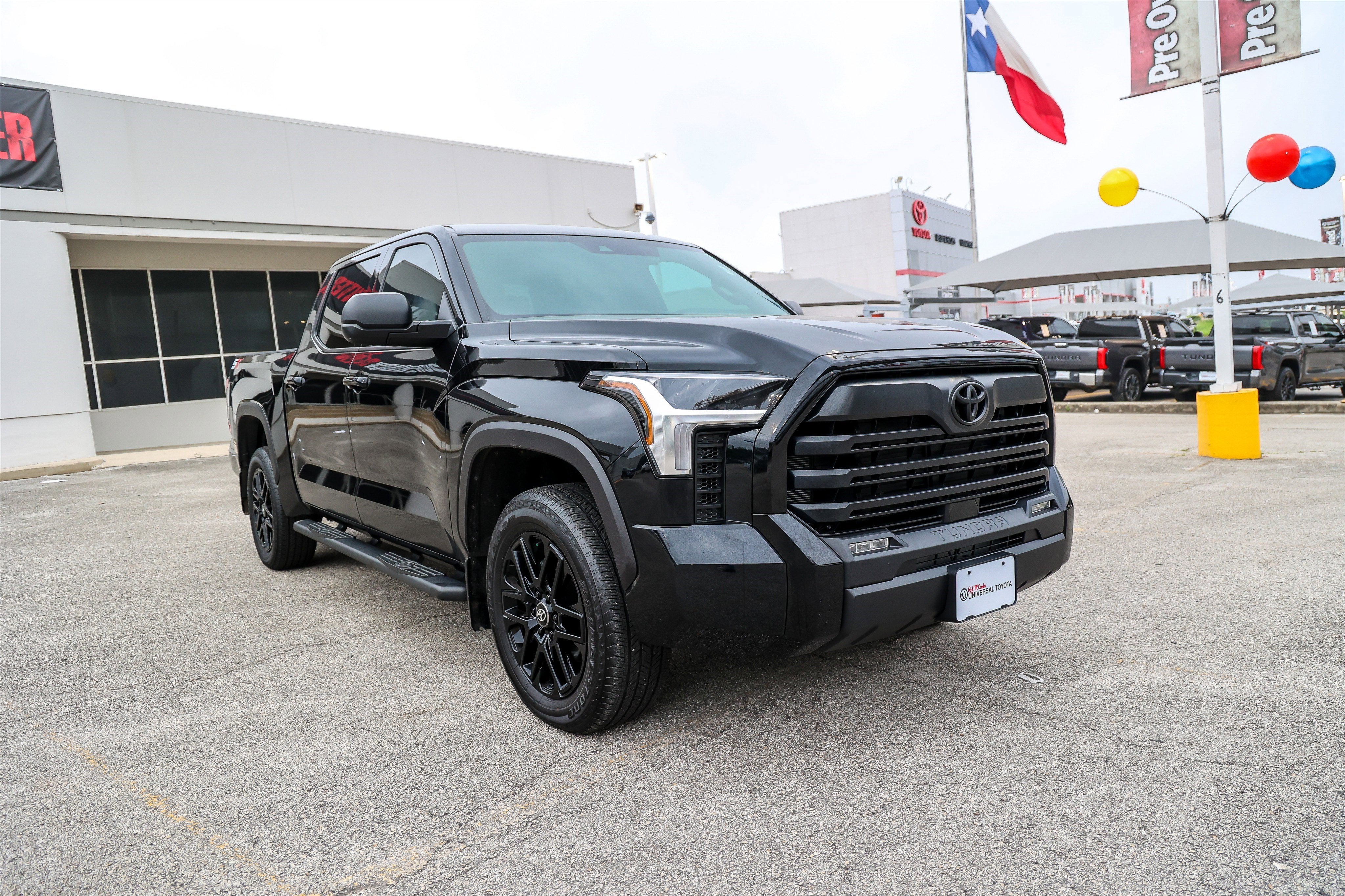 2026 Toyota TUNDRA 4X4 SR5