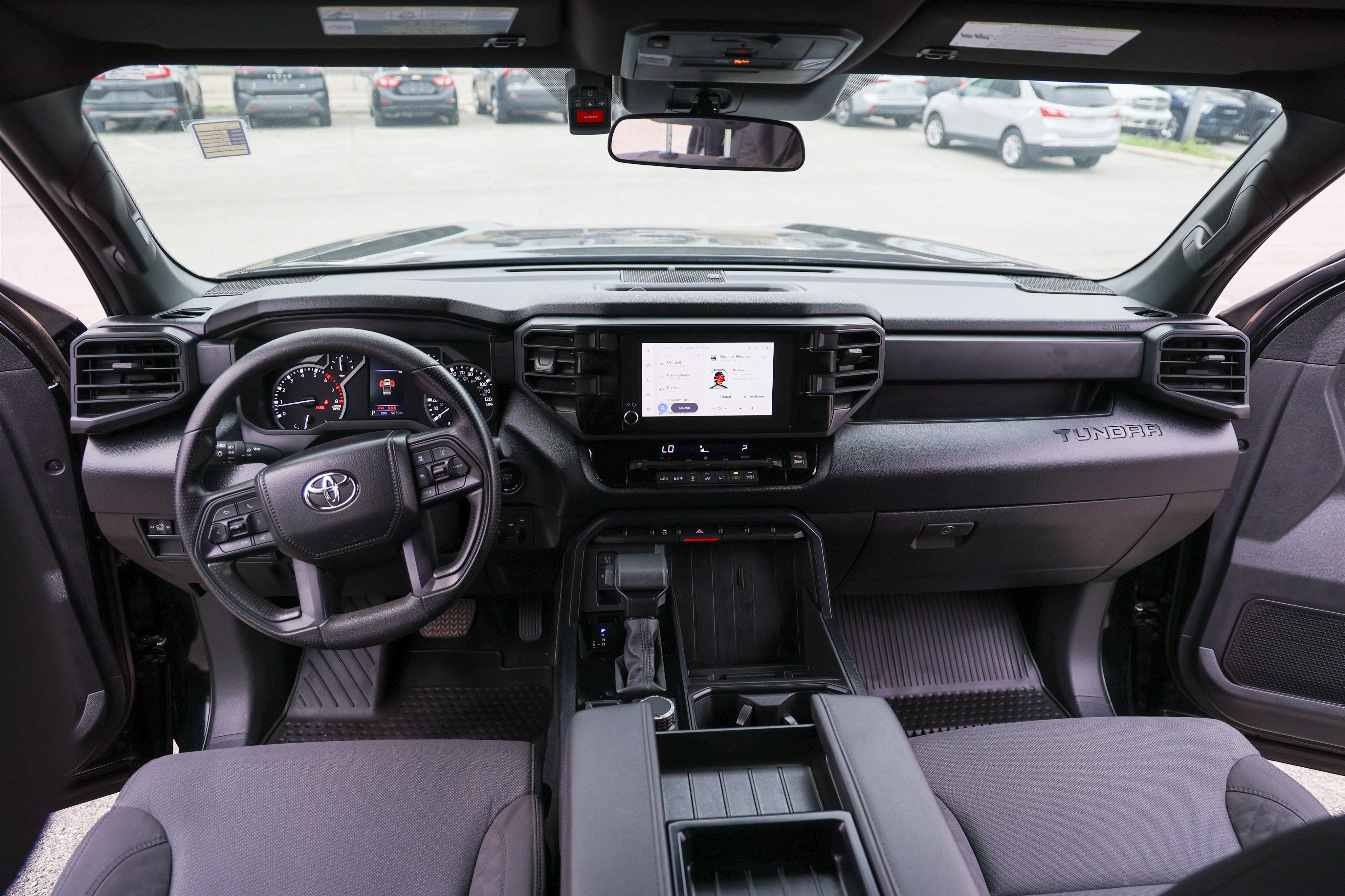 2026 Toyota TUNDRA 4X4 SR5