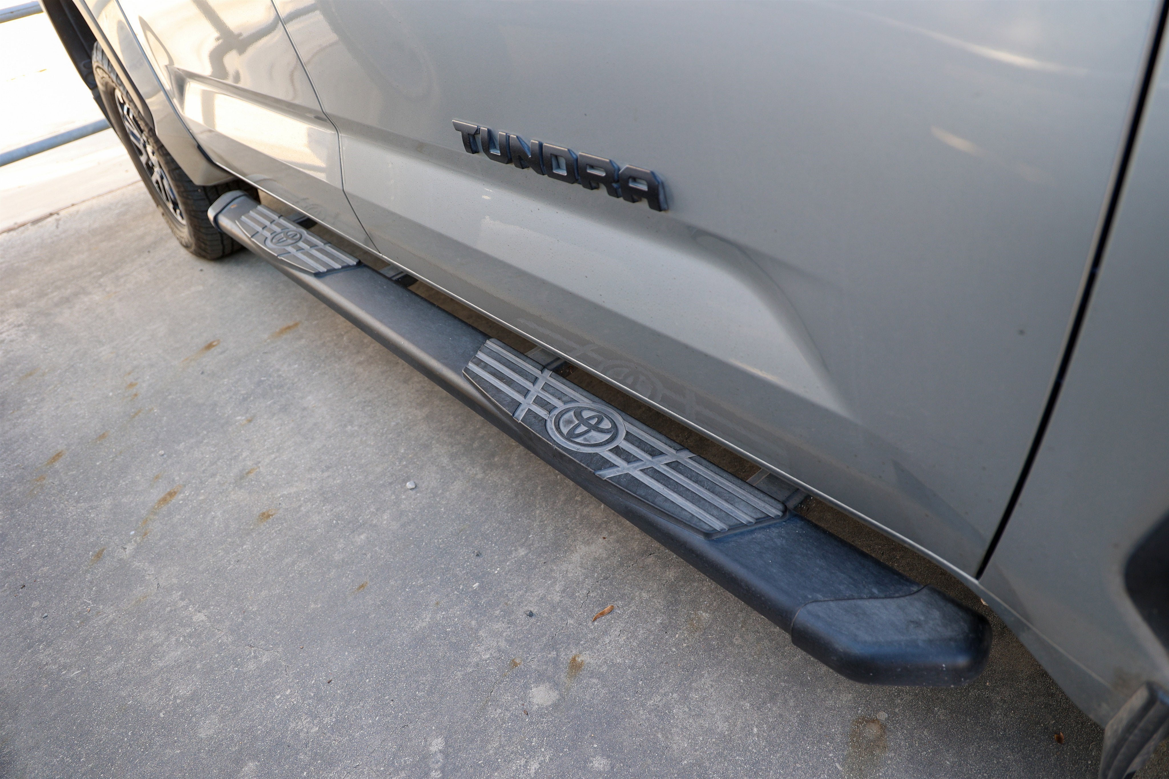 2023 Toyota TUNDRA 4X4 SR5