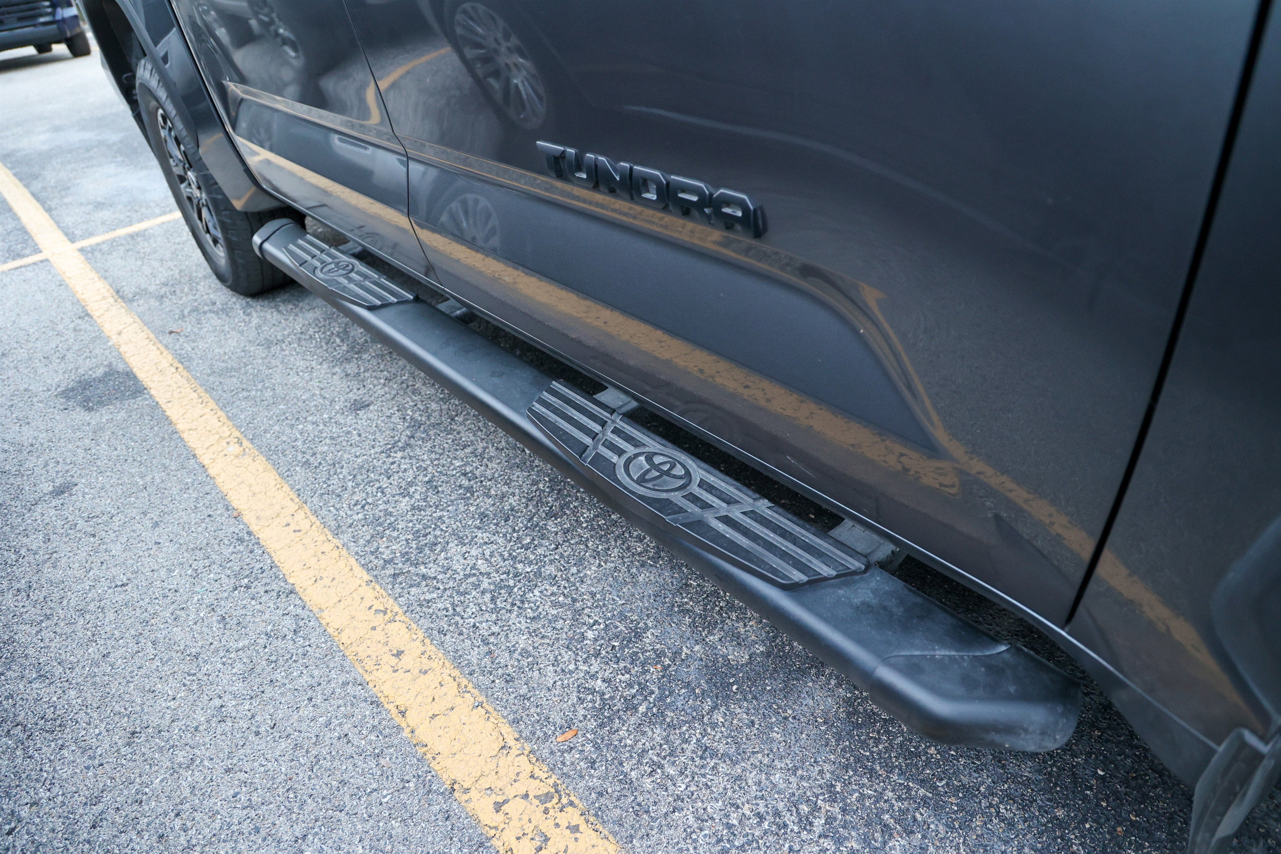 2023 Toyota TUNDRA 4X4 SR5