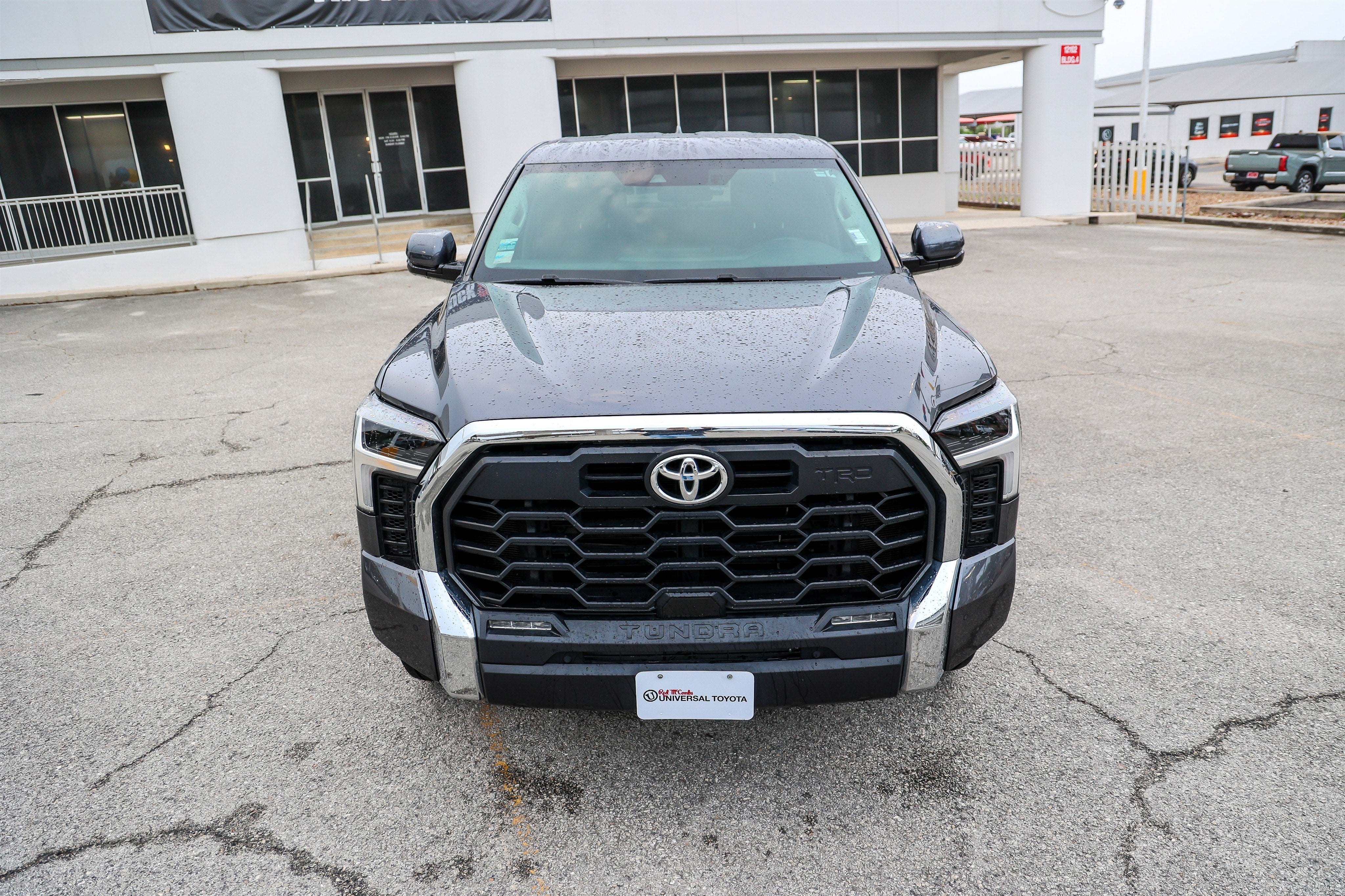 2023 Toyota TUNDRA 4X4 SR5