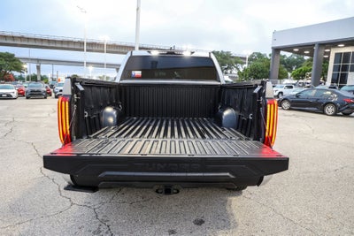2024 Toyota TUNDRA 4X4 SR5