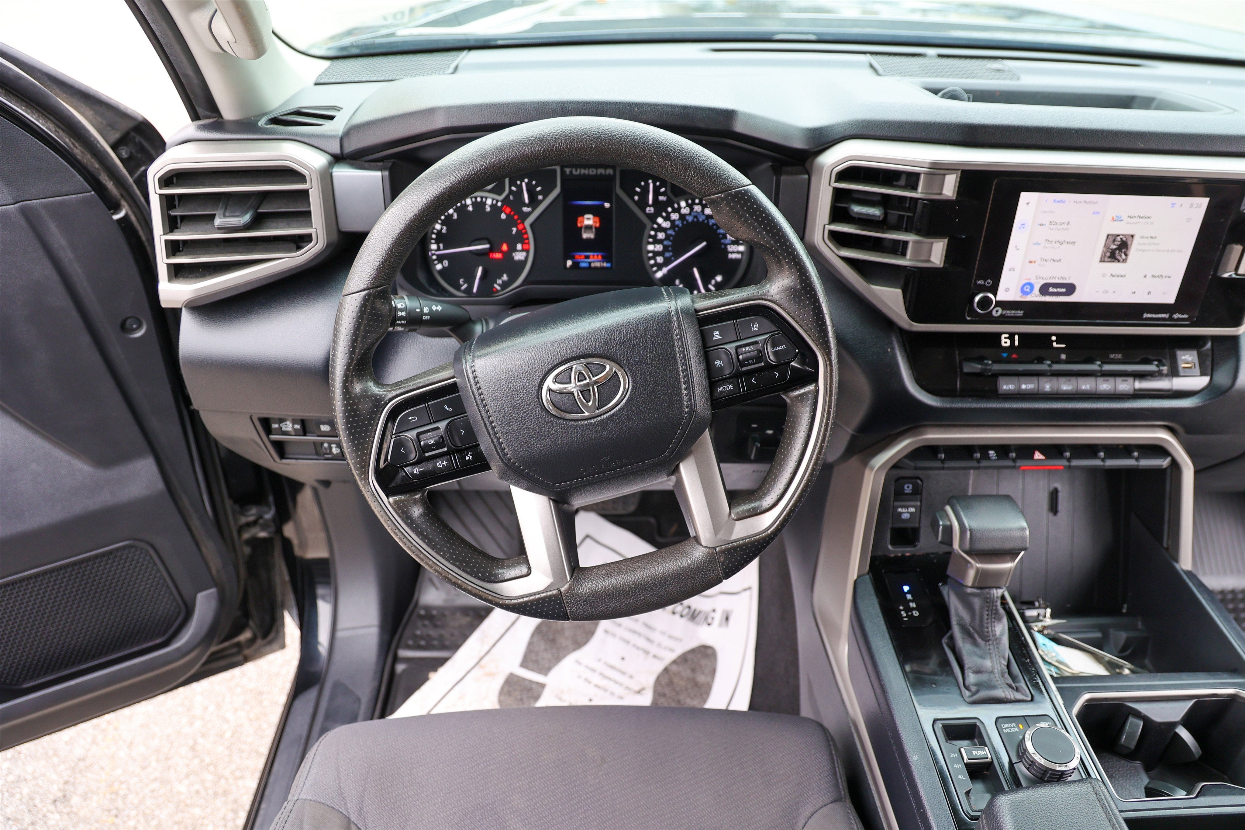 2023 Toyota TUNDRA 4X4 SR5