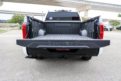 2025 Toyota TUNDRA 4X4 SR5