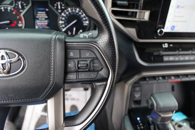 2025 Toyota TUNDRA 4X4 SR5