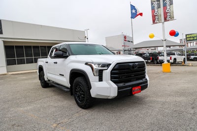 2025 Toyota TUNDRA 4X4 SR5