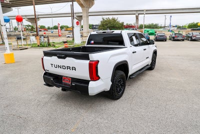 2025 Toyota TUNDRA 4X4 SR5