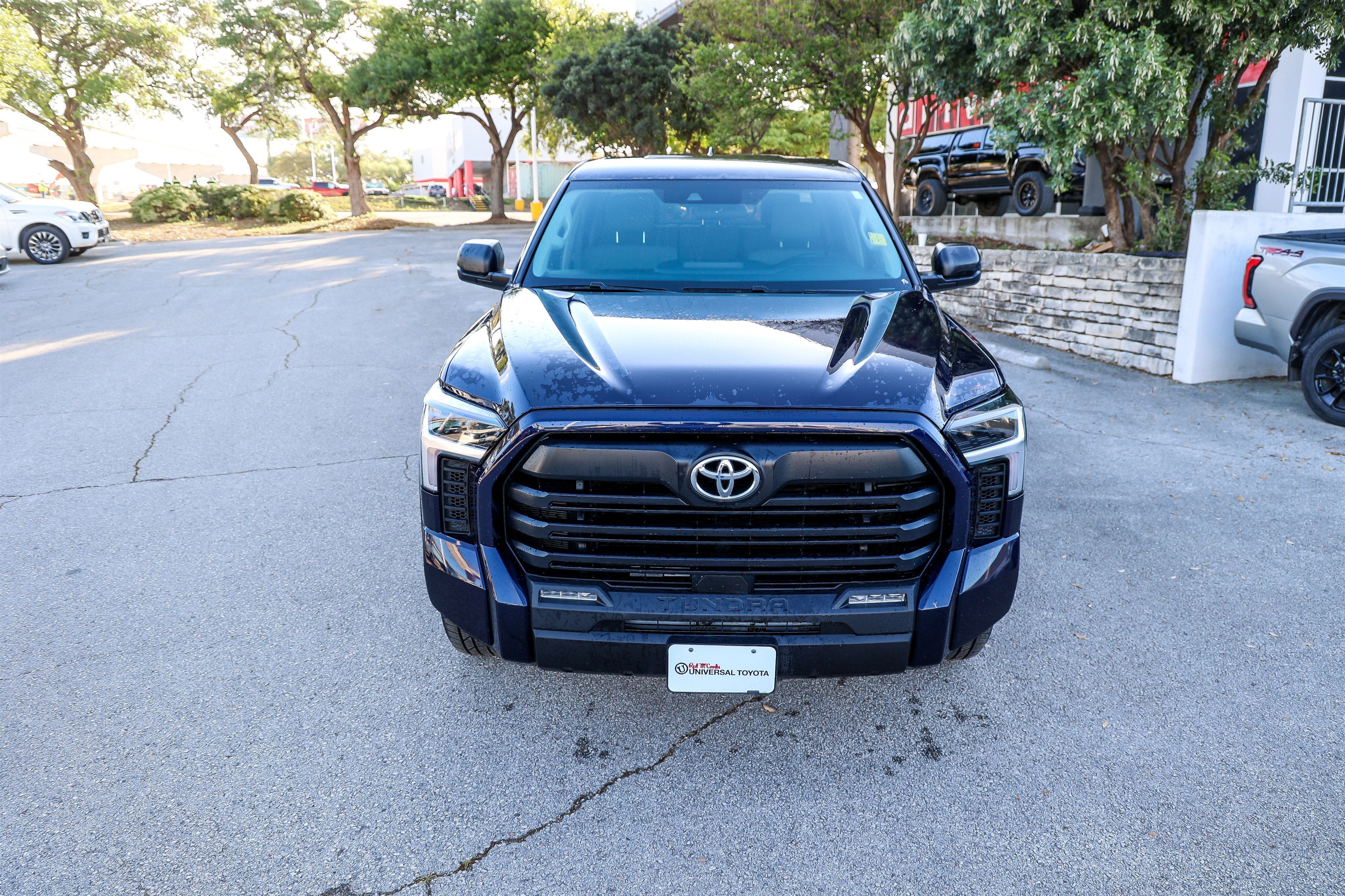 2023 Toyota TUNDRA 4X4 SR5