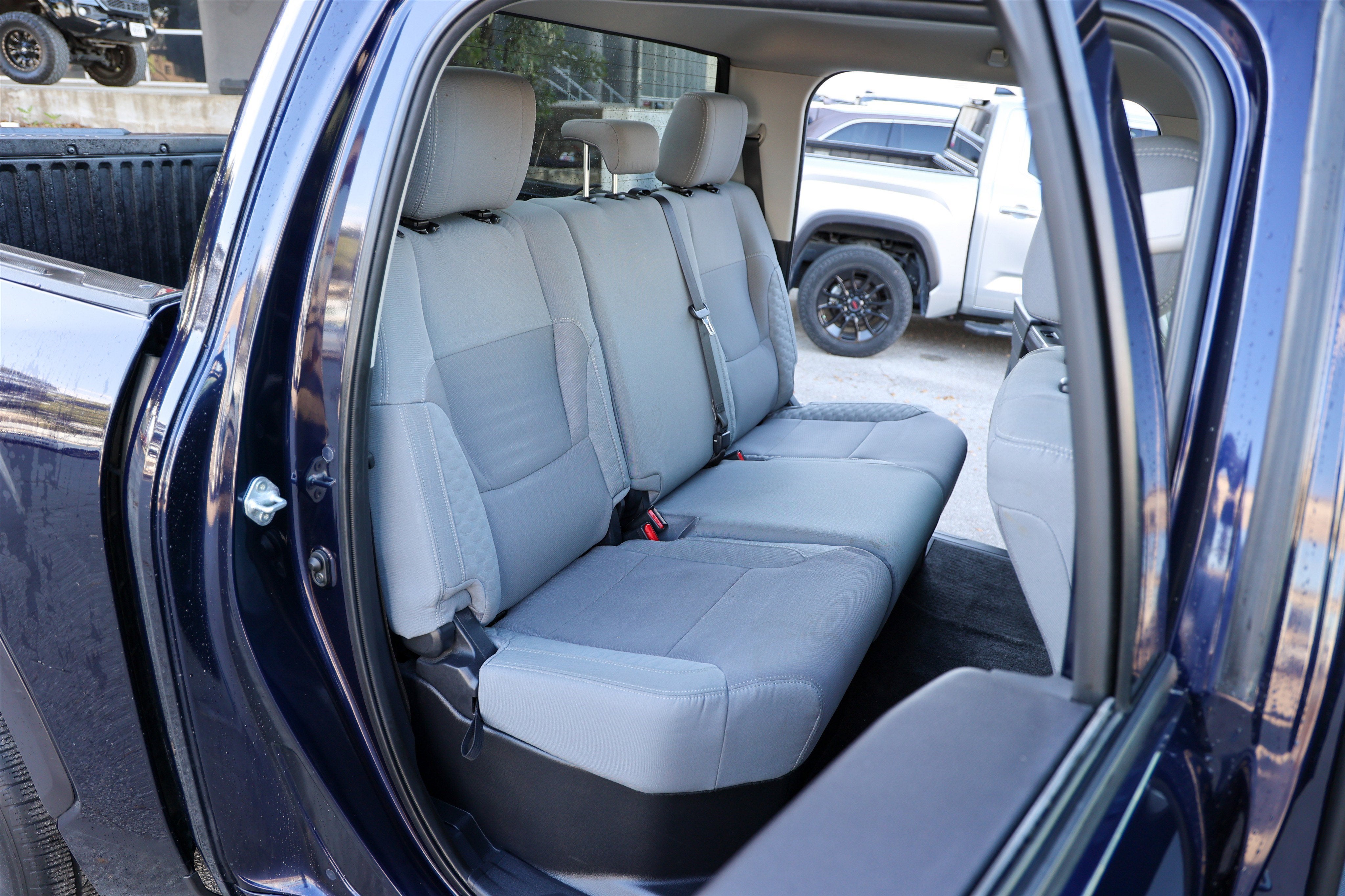 2023 Toyota TUNDRA 4X4 SR5