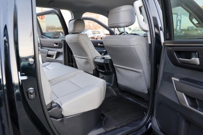 2024 Toyota TUNDRA 4X4 SR5